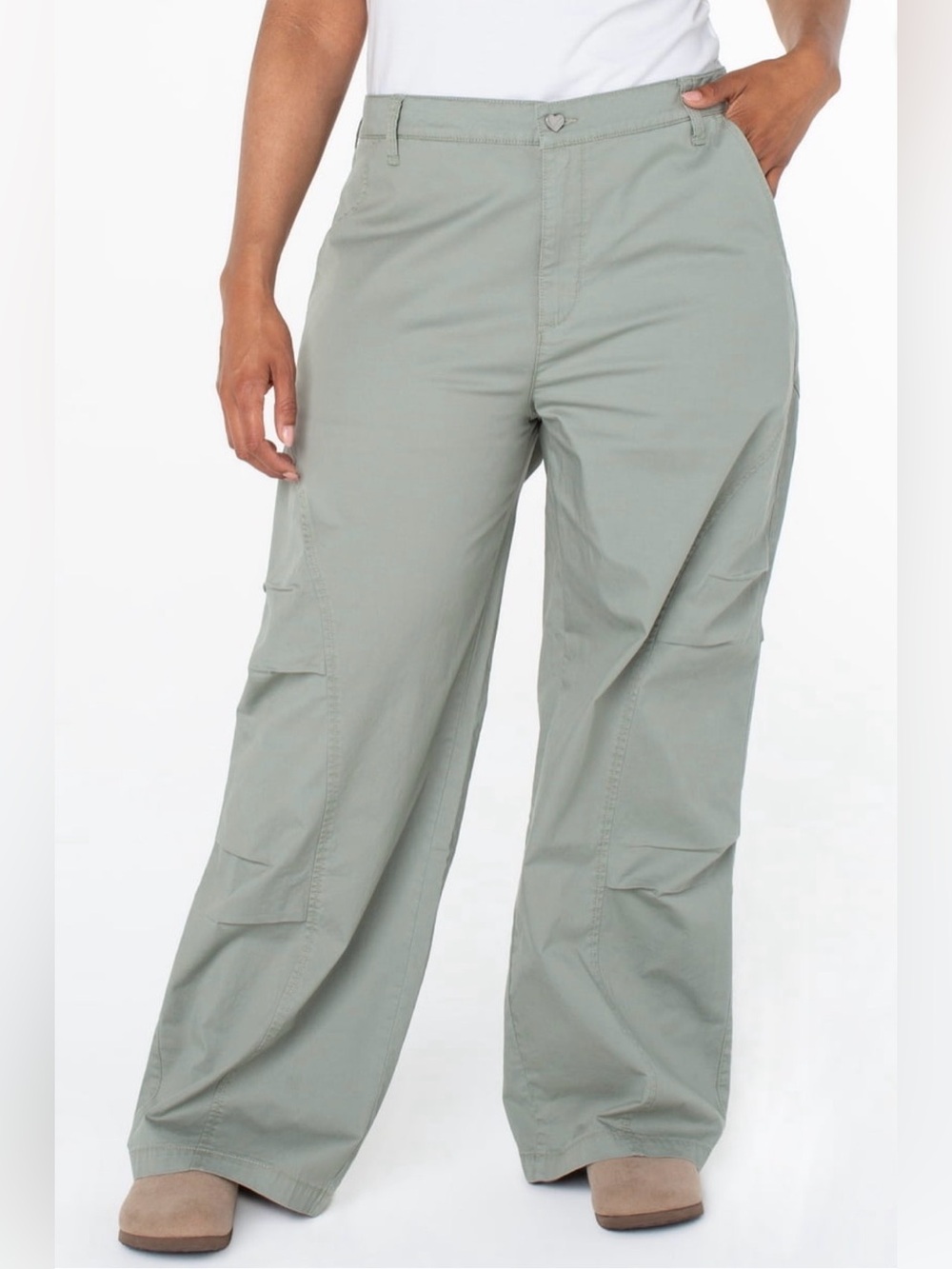 Celebrity Pink Wide-Leg Cargo Pants in Sage Size XXL NWT